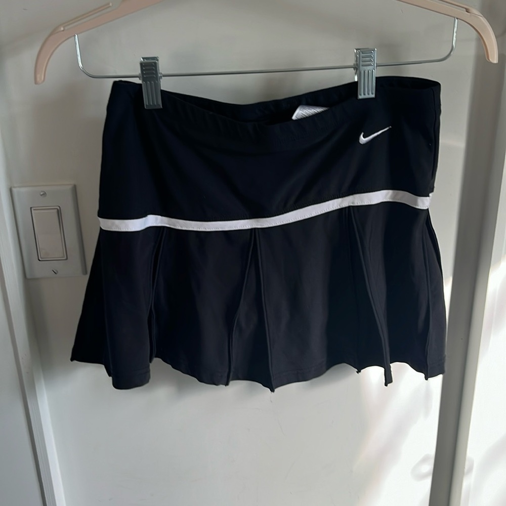 Nike tennis skirt. Small